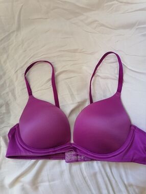 Victoria Secret Biofit Pushup   Bra 34b